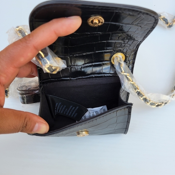 New Bebe Los Angeles Camile Croco Micro Fannypack Black - Picture 9 of 16